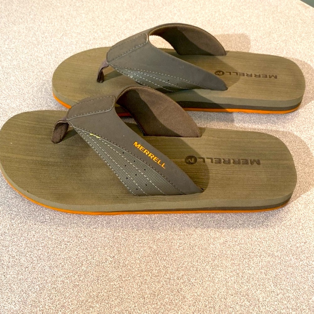 Merrell Olive Sandals with Comfort and Durability